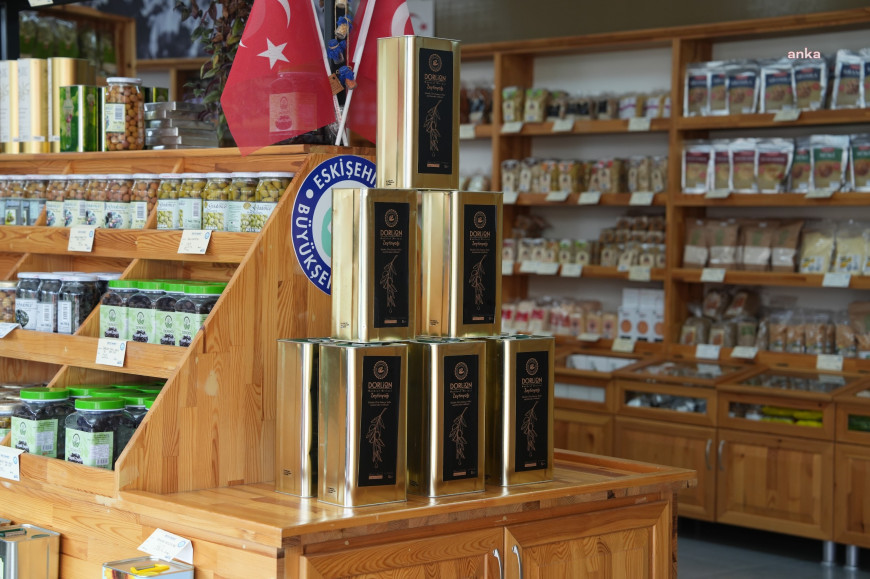Eskişehir Büyükşehir Belediyesi Üretici Marketler'de 5 litrelik Dorlion zeytinyağı satışı başladı
