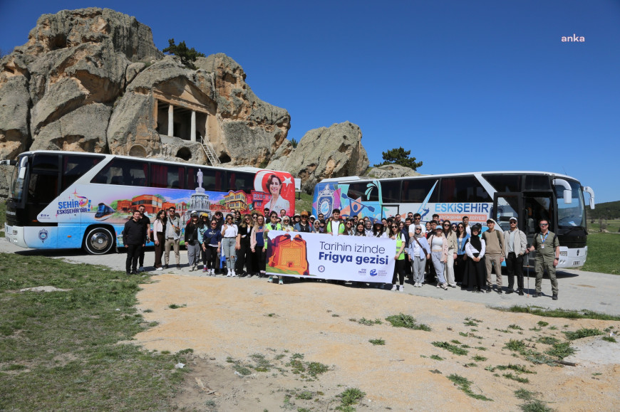 Eskişehir Büyükşehir Belediyesi'nden üniversite öğrencilerine yönelik gezi