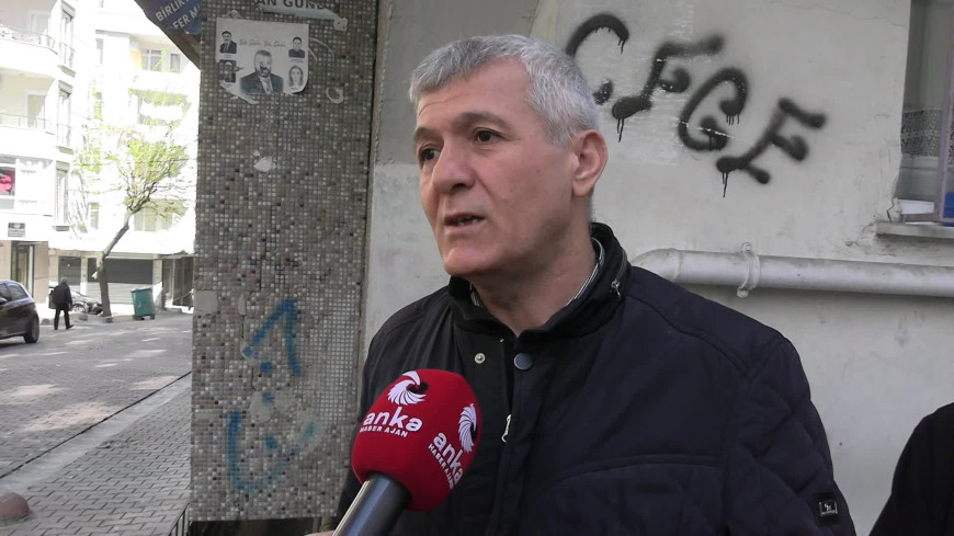 Bahçelievler’de dönüşüme giremeyen binanın sakinleri çözüm bekliyor: Kırık duvarları seyrederek bekliyoruz ölümü