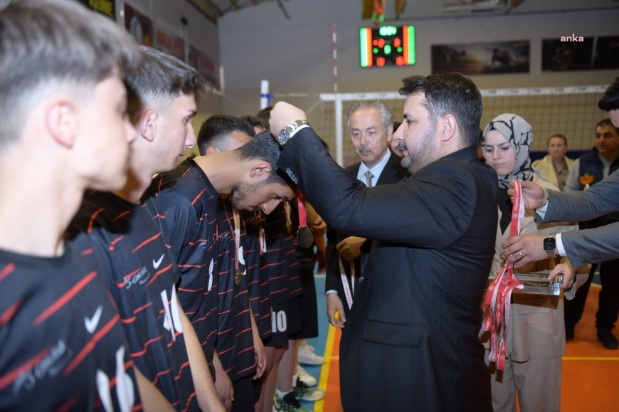Kahramankazan’da “Okullar Arası Voleybol İlçe Birinciliği Turnuvası” tamamlandı