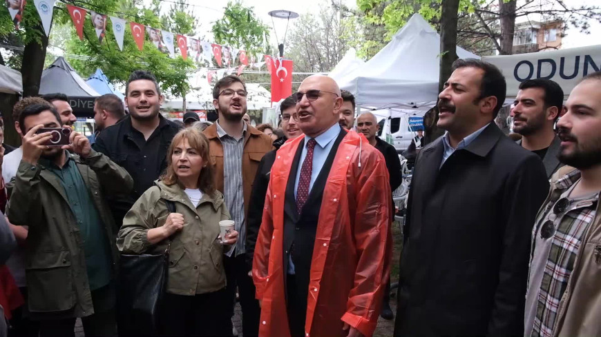 CHP’li Mahmut Tanal Eskişehir’de konuştu: “1972-1973 yılındaki devletimi arıyorum”
