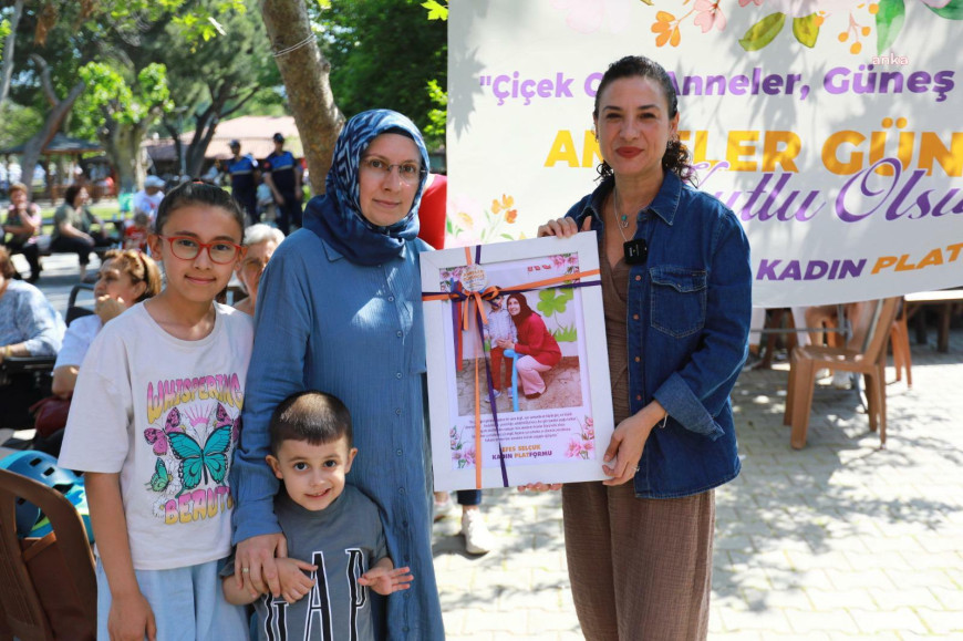 Selçuk'ta "Anneler Günü Çayı" etkinliği
