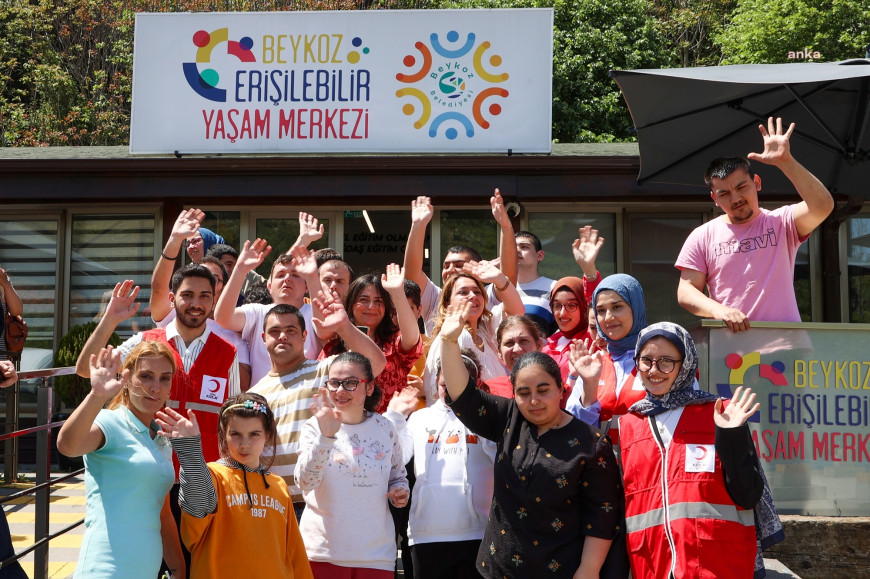 Beykoz Erişilebilir Yaşam Merkezi öğrencileri, Hıdırellez'i kutladı 