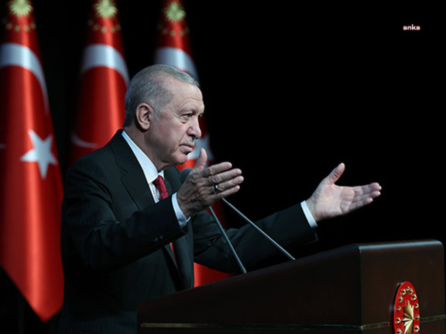 Cumhurbaşkanı Erdoğan: ''Devletimizin birliği, bütünlüğü, üniter yapısı, rejimi, bayrağı, resmi dili gibi konuların tartışmaya açılmasına rıza göstermeyiz''