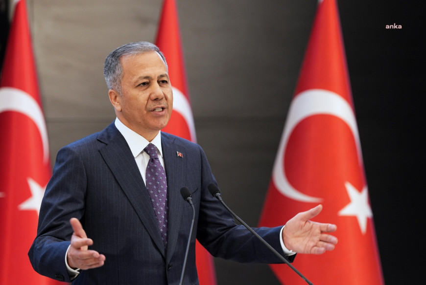 Bakan Yerlikaya, CHP Lideri Özgür Özel ve ailesine yönelik provokatif paylaşımlar yapan şüphelinin tutuklandığını bildirdi
