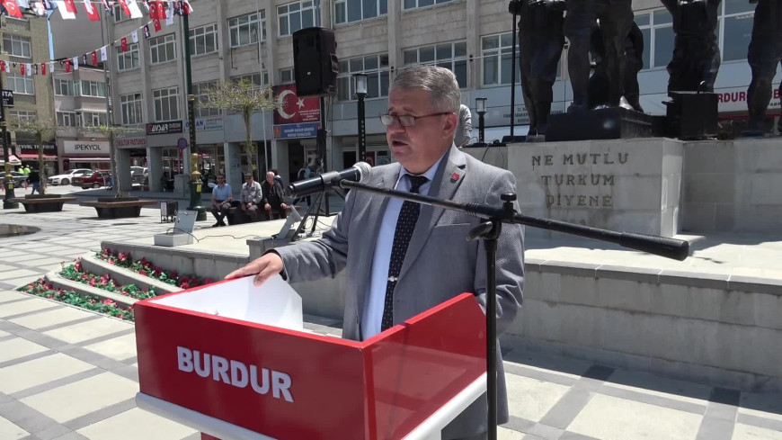 CHP Burdur İl Örgütü, Özgür Özel’e yapılan fiziki saldırıyı kınadı