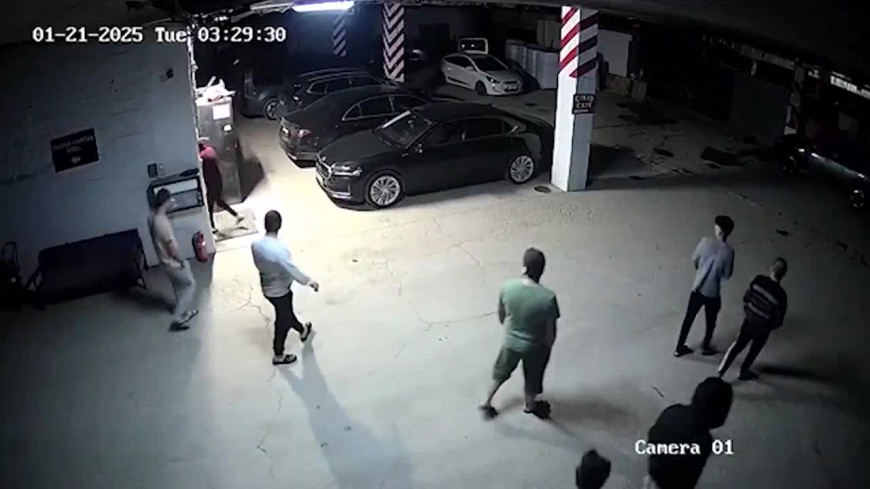 Bolu Kartalkaya'daki yangın faciasında çalışanların otoparka inerek araçları çıkarttığı görüntüler ortaya çıktı