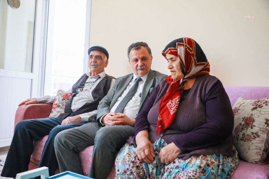 Yunusemre Belediye Başkanı Balaban’dan şehit annelerine ziyaret