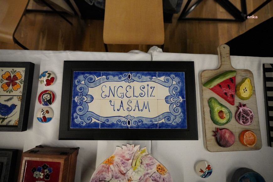 Beylikdüzü Engelsiz Yaşam Merkezi öğrencilerinin eserleri, BAKSM’de sergileniyor