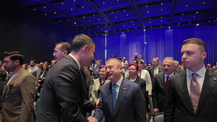 Bakan Kurum: “5 milyon vatandaşımızın heyecanla beklediği bir adım atıyoruz. Tapu teşkilatımızla kayıt altına alınmamış tek bir metrekare 2B alanı bırakmayacağız”