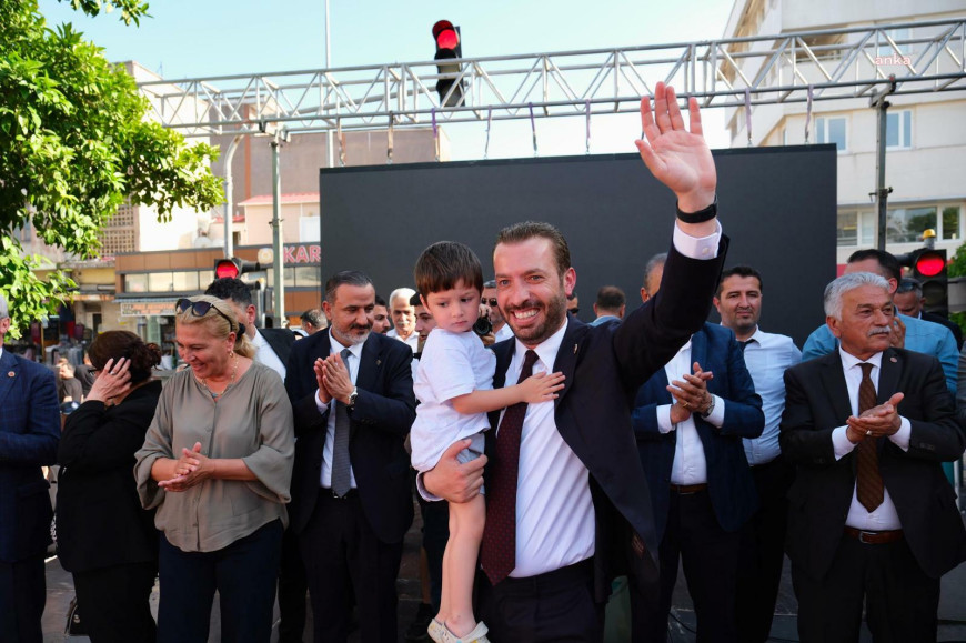 Ceyhan Belediyesi, Şehit Jandarma Er Hakan Güleç Parkı'nı yeniden hizmete açtı