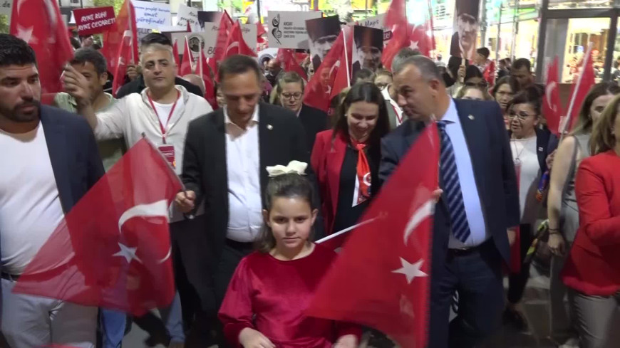 Bornova Belediyesi’nin Küçükpark Meydanı’nda başlattığı "Genç Festivali" sona erdi