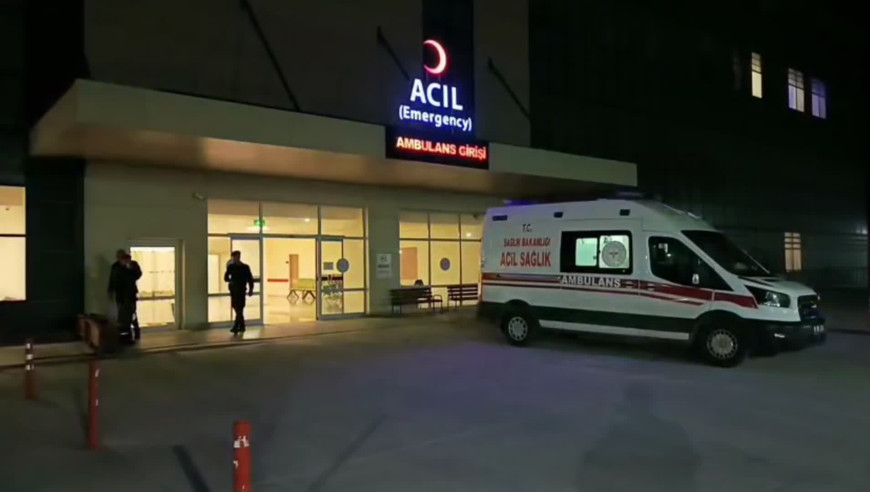 Burdur’da bir restoranda çıkan kavgada 22 yaşındaki kadın bıçakla yaralandı