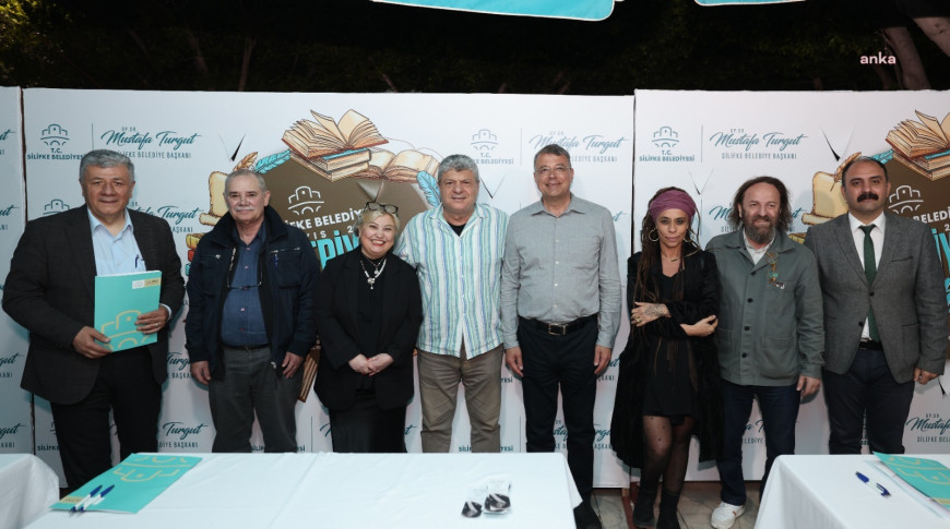 Silifke Belediyesi'nin "3. Edebiyat Festivali" devam ediyor