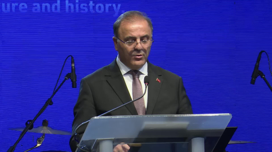İmamoğlu: “Popülist liderler, kendi politik gündemleri uğruna, her şeyi manipüle etmekten kaçınmıyorlar”