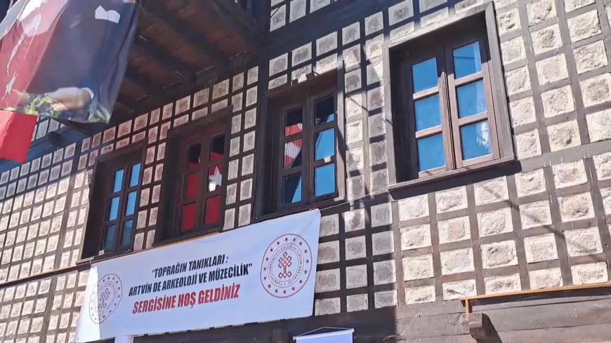 Artvin'de “Toprağın Tanıkları: Artvin’de Arkeolojik ve Müzecilik” sergisi ziyarete açıldı