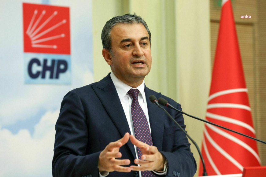 Burhanettin Bulut'tan İletişim Başkanı Altun'a: "Sana tavsiyem ya otur memurluğunu yap ya da istifa et, siyasete gir. Ama sen Saray’ın bol maaşlı memuru olarak bir koltukta birden fazla karpuz seversin"