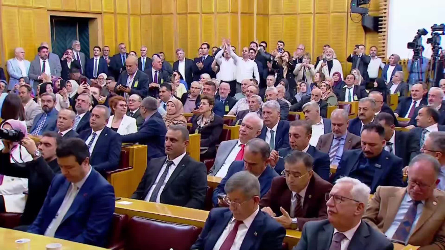 Yeni Yol grup toplantısı… Ali Babacan: "Sayın Erdoğan milletimiz sizin gibi rüyada değil, çoktan uyandı"