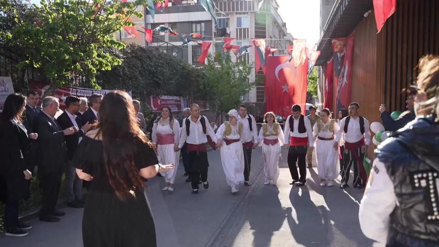 Bayrampaşa’da özel gençler için asker eğlencesi