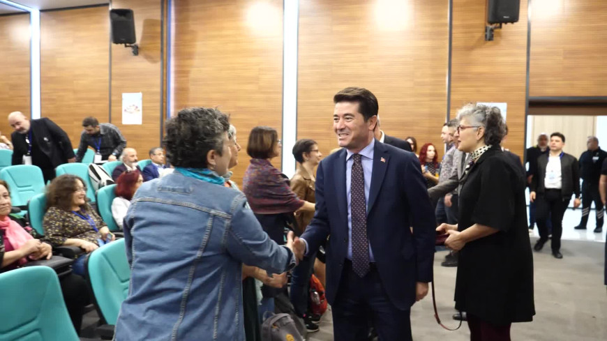 Ortahisar Belediyesi, "Kültür Politikaları Çalıştayı" düzenledi