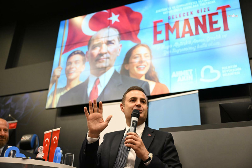 Balıkesir Büyükşehir Belediye Başkanı Akın, 19 Mayıs dolayısıyla gençlerle ve sporcularla buluştu