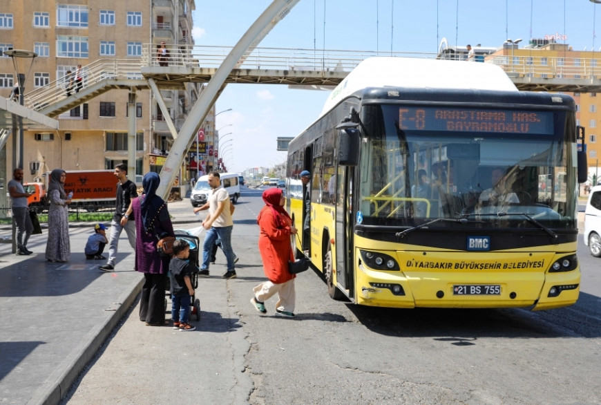 Diyarbakır’da toplu ulaşım ücretlerine yüzde 25 zam