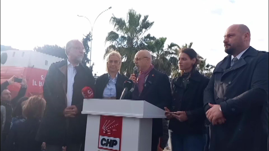 Samsun'da yapılan "Adalet Zinciri" yürüyüşünde İmamoğlu'nun mesajı okundu: Adaletsizliğe, haksızlığa, eşitsizliğe artık boyun eğmeyeceğiz