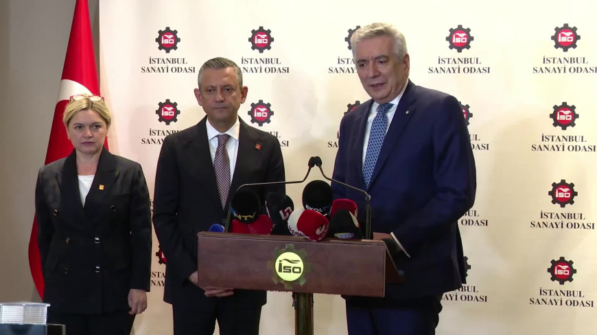Özgür Özel: "Sokakta yürüyemeyenlerden değiliz"