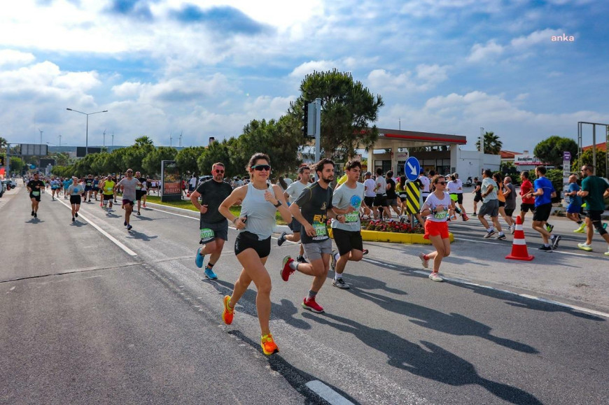 Salomon Çeşme Maratonu için geri sayım başladı
