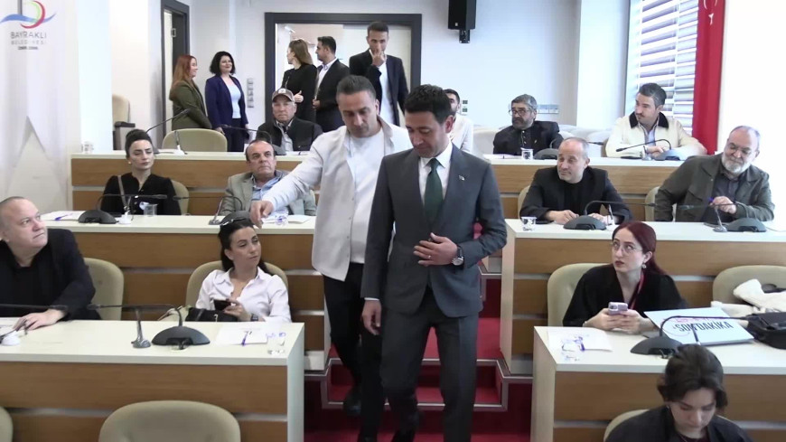 Bayraklı Belediye Başkanı Önal, görevdeki bir yılını değerlendirdi: Kentsel dönüşümün siyasi partilerin çekişme alanından çıkarılması gerekiyor