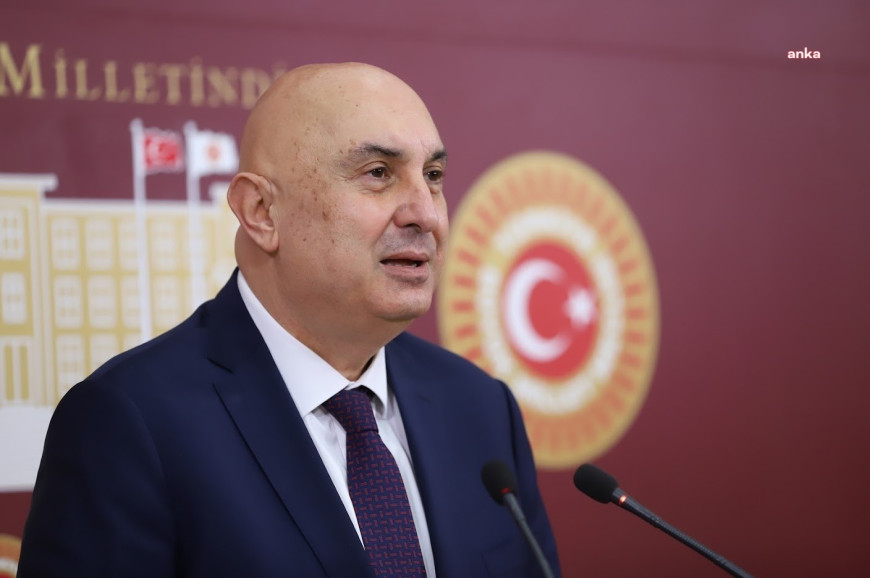 Özgür Özel'e fiziksel saldırı... Engin Özkoç: "Millet iradesine uzanan her el, milletin tokadıyla kırılır"