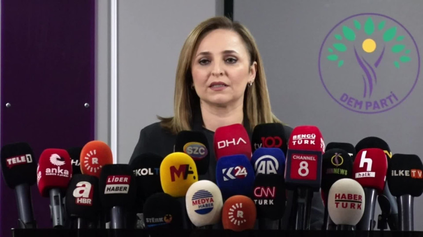 PKK'nın fesih kararı... DEM Parti Sözcüsü Ayşegül Doğan: "Hep birlikte Demokratik Cumhuriyet inşa etmek istiyoruz"