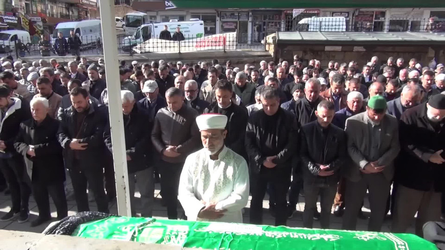 Yozgat’ta kadın cinayeti… Damadı tarafından bıçaklanan kadın toprağa verildi