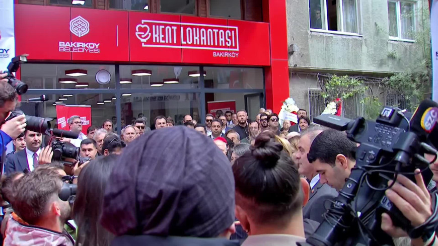Bakırköy Kent Lokantası hizmete açıldı: "İkinci yüzyılın lideri Ekrem İmamoğlu'dur"