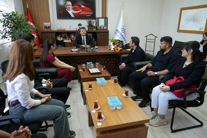 Gençlik Meclisi’nden Adıyaman Belediye Başkanı Tutdere’ye 19 Mayıs ziyareti