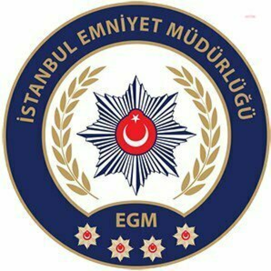 Özgür Özel'in makam aracının AKM otoparkına alınmaması... İstanbul Emniyet Müdürlüğü: "Yoğunluktan dolayı araçlardan daha geride inilerek alana gidilmiştir"