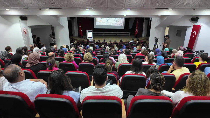 Bornova’da 2'nci Kent Bostanı Koşukavak’ta açıldı