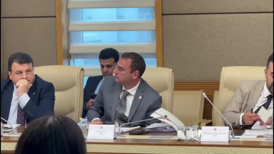 Kartalkaya'daki Otel Yangınını Araştırma Komisyonu'nda vefat sayılarının AK Parti kongresinin tamamlanmasının ardından açıklandığına ilişkin tartışma