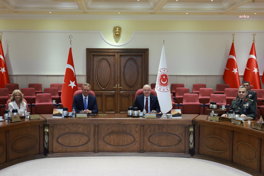 Bakan Yaşar Güler, UTAH Dünya Ticaret Merkezi Başkanı Jeff Flake'i ve beraberindeki heyeti kabul etti