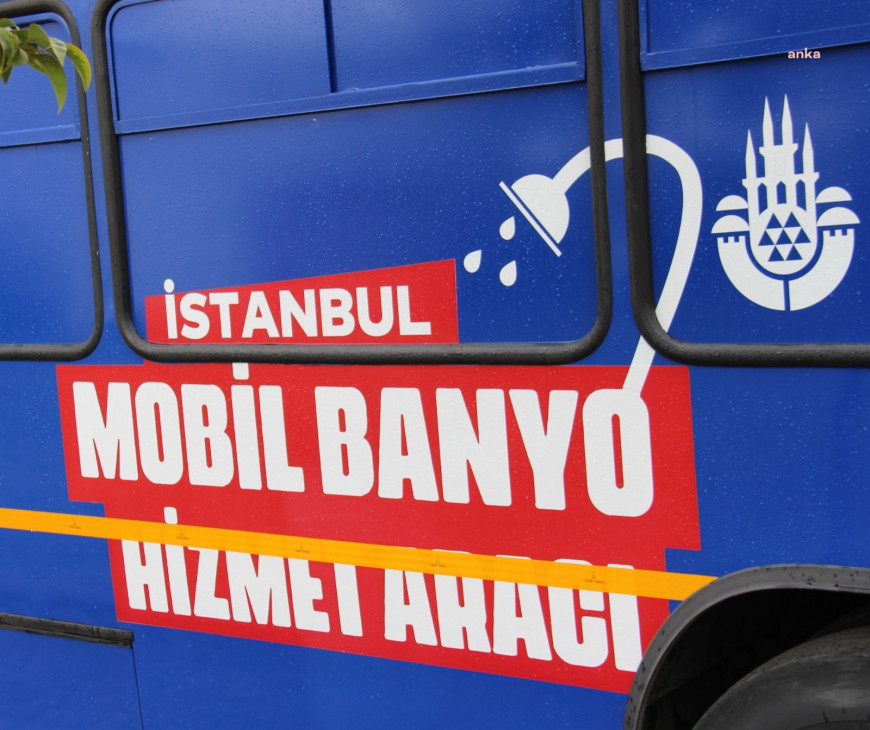 İBB’den evsizlere yıl boyu destek: Mobil Banyo hizmeti yaz döneminde de sürüyor