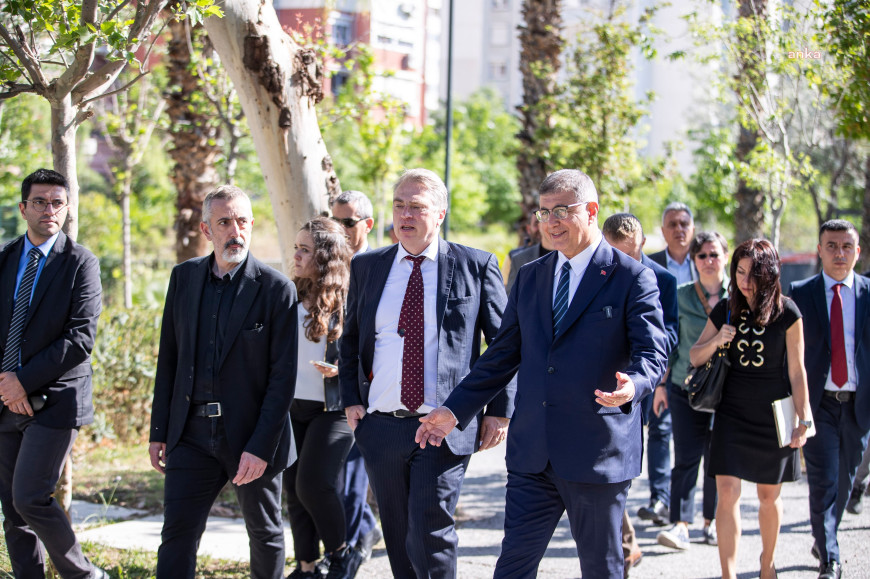 İzmir Büyükşehir Belediye Başkanı Tugay AB Delegasyonu’na kentteki “iklim nötr” çalışmalarını anlattı