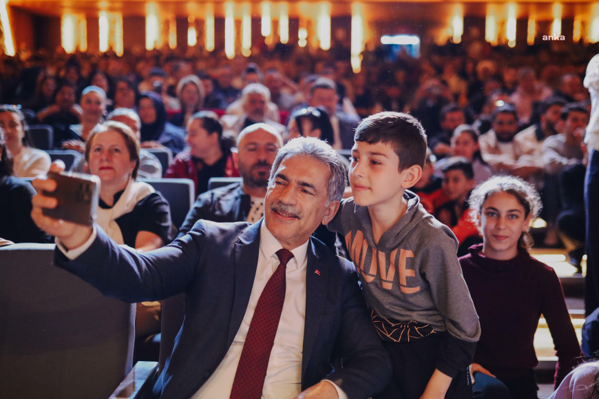 Gemlik Belediye Başkanı Deviren: "Sanat ve kültürle iç içe bir Gemlik hedefliyoruz"