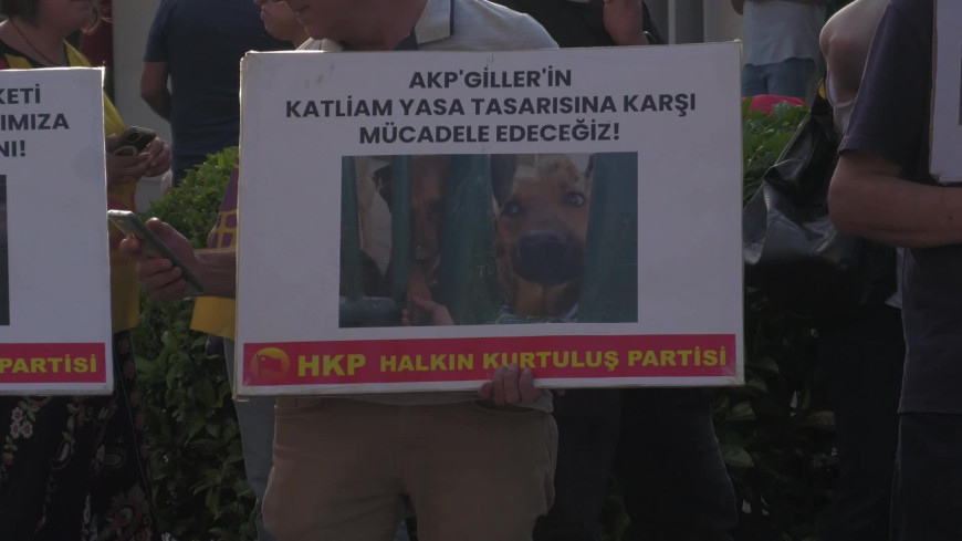 İzmir Yaşam Hakkı Savunucuları Karşıyaka’da yürüdü... "Yaşam hakkı engellenemez”