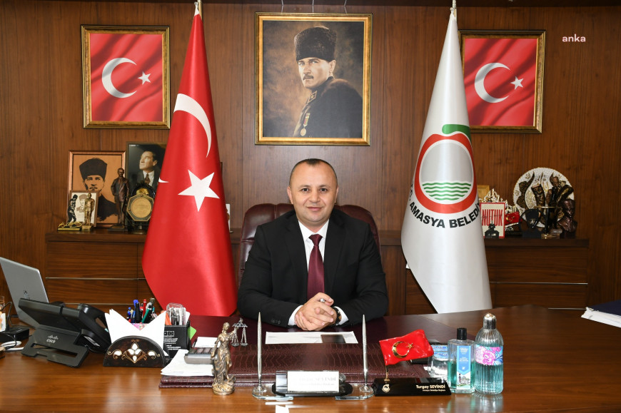 Amasya Belediye Başkanı Sevindi: "Aydınlık geleceğimizi şekillendiren tüm annelerimize minnettarız" 