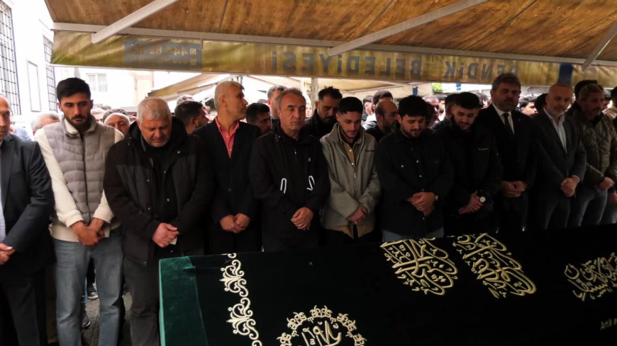 Erol Eğrek son yolculuğuna uğurlandı