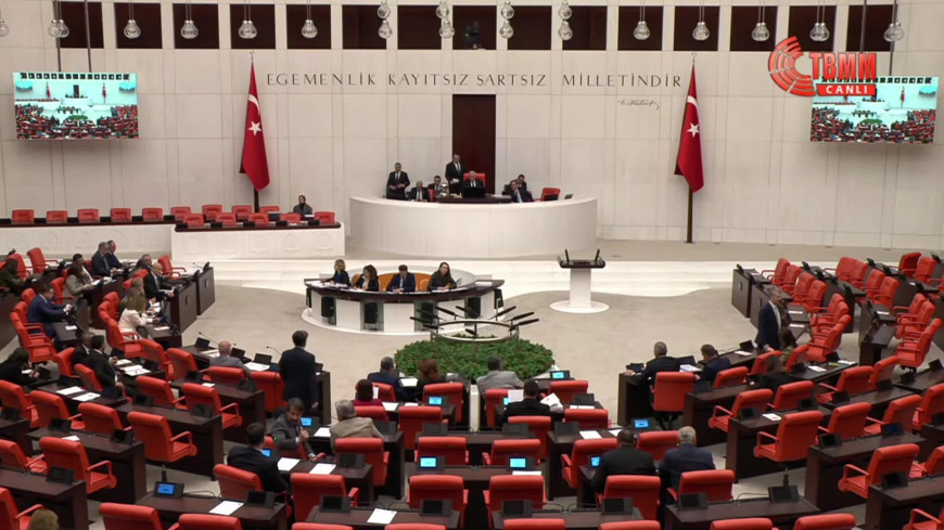 İYİ Partili Çömez: "Suriye’nin kuzeyinde yıllarca emperyaller tarafından desteklenmiş unsurlar silah bırakacak mı?"