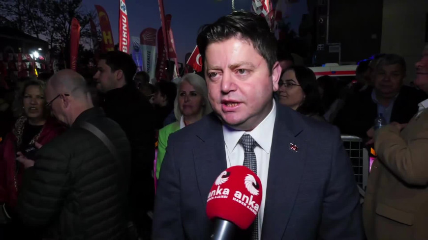 CHP'nin Silivri Mitingi... Kadıköy Belediye Başkanı Kösedağlı: Seçilmiş belediye başkanlarımızı, bürokrat arkadaşlarımızın bir an önce aramızda olmasını istiyoruz