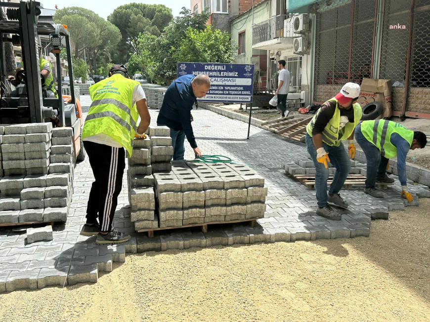 Aydın Büyükşehir Belediyesi'nden iki ilçede eş zamanlı yol çalışması