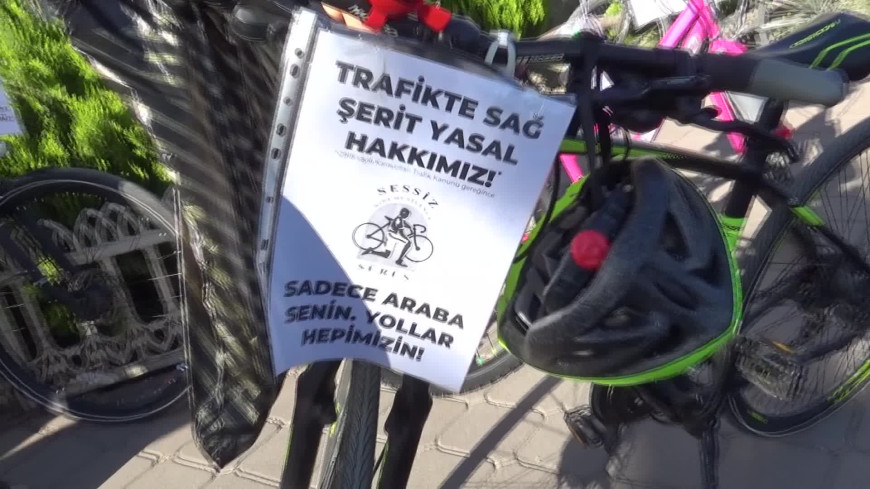 Iğdır’da bisikletçiler "Sessiz Sürüş" yaptı 