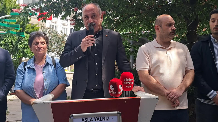 CHP Artvin İl Örgütü, Özgür Özel’e fiziksel saldırıyı kınadı